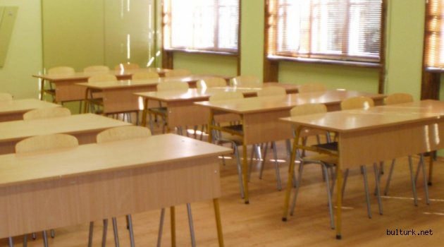 Bulgaristan’da Öğretmen maaşlarına 1 Mart’tan itibaren yüzde 15 zam