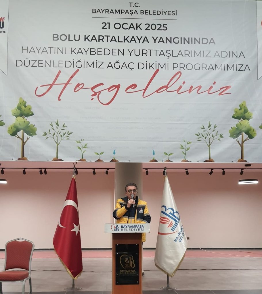 BAYRAMPAŞA’DA ANLAMLI TÖREN: KARTALKAYA OTEL YANGININDA HAYATINI KAYBEDENLER ANILDI