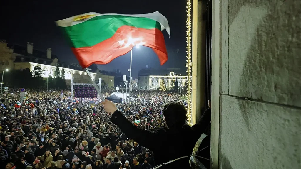 Bulgaristan’da Hükümet İstifa Etti