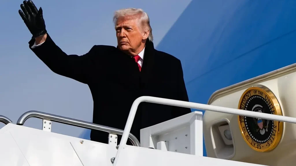Trump: “Grönland İçin Uzun Vadeli Bir Anlaşma Herkesi Avantajlı Konuma Getirecek”