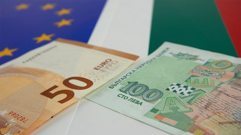 Bulgaristan’da leva ile avro’nun birlikte geçerli olacağı süre uzatılmayacak