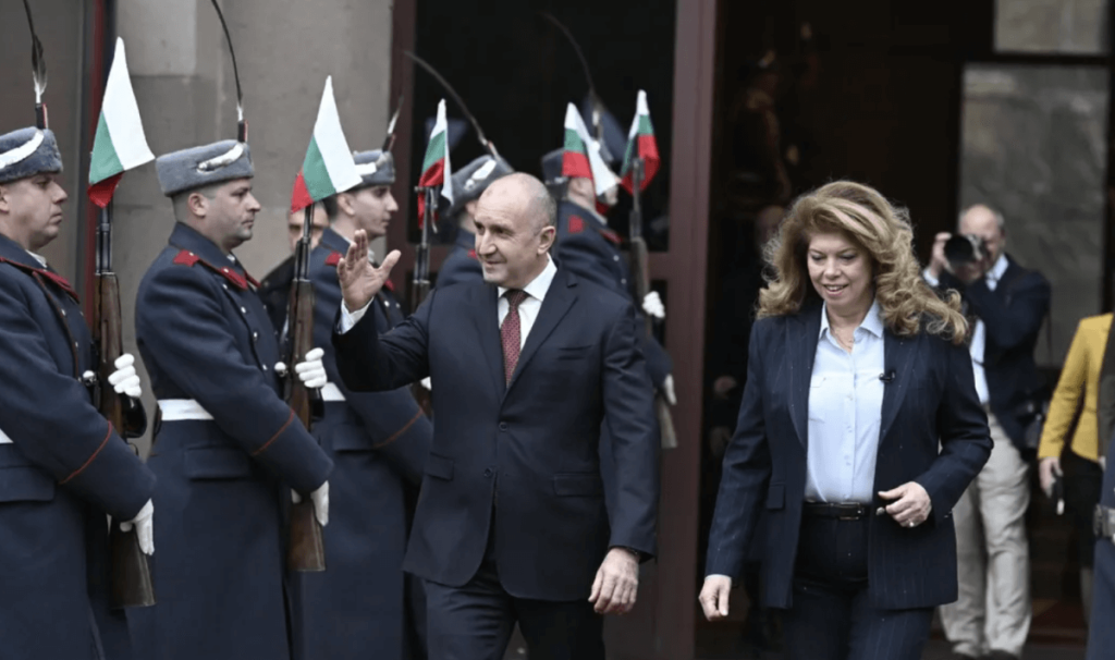 Rumen Radev — Bulgaristan’ın Beşinci Demokratik Başkanlığından Ayrılan İlk Başkan