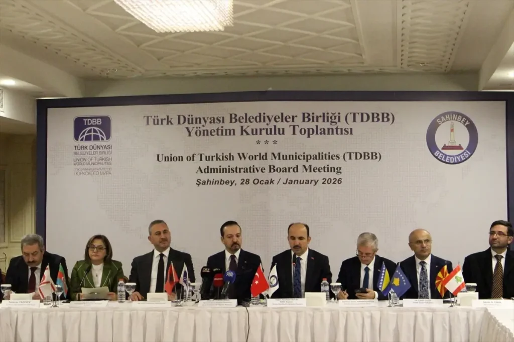 Kürşad Zorlu’dan Belediyelere Çağrı: Türk Dünyası Belediyeler Birliği’ne Katılım Artmalı
