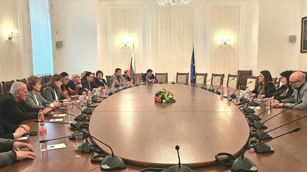Merkez Seçim Komisyonu (ЦИК), 19 Nisan Parlamento Seçimleri İçin Parti ve Koalisyon Kayıt Başvurularını Almaya Başladı