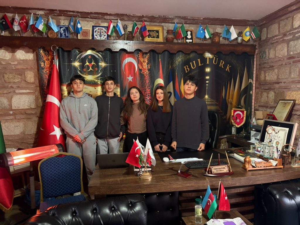 Şehit Selçuk Gürdal Anadolu Lisesi Öğrencilerinden Derneğimize Ziyaret