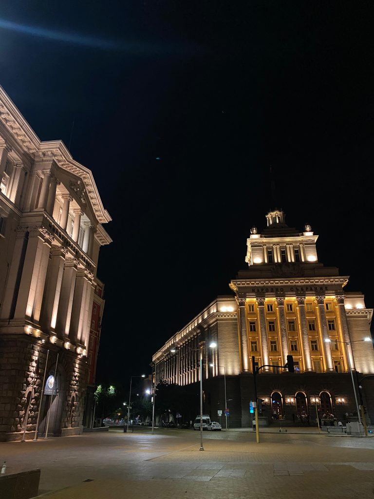 Sofya’da sürücüsüz taksi dönemi için ilk adım atıldı