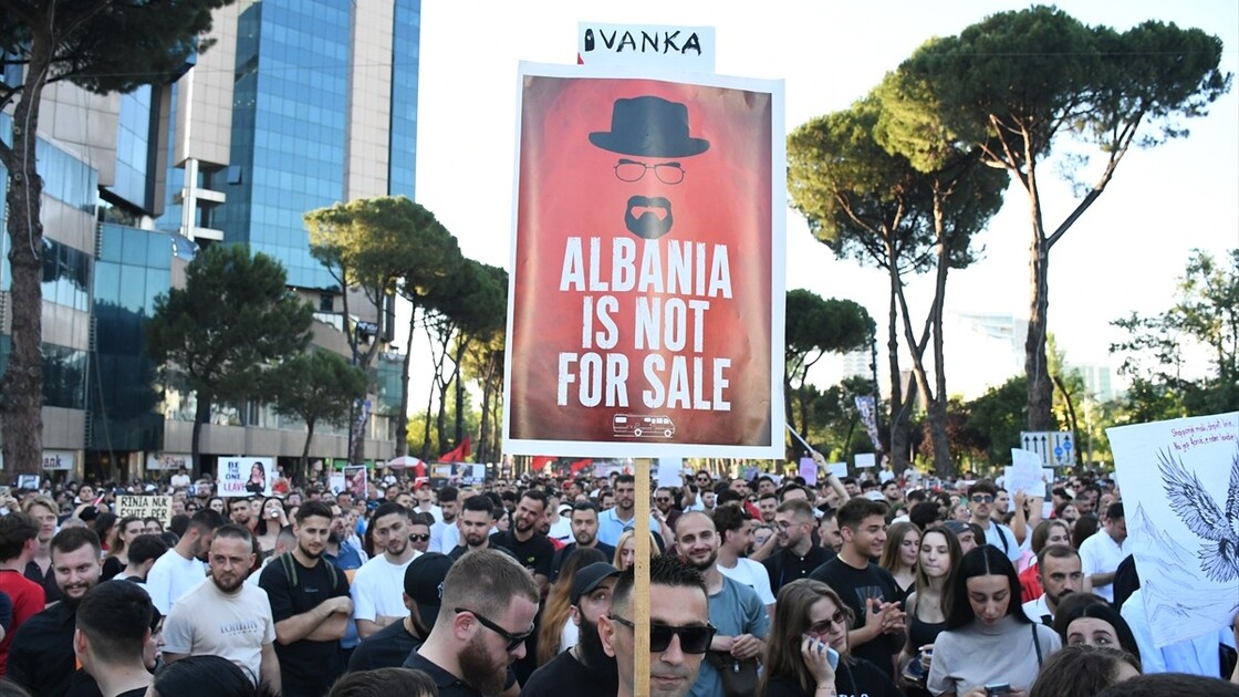Vlora Turizm Projesine Karşı Protestolar Arnavutluk’ta Sürüyor